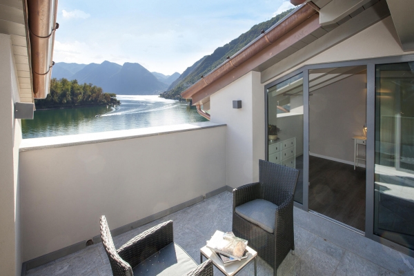 NURITH Windows at Residence Comacina - Ossuccio (Como-Italy)