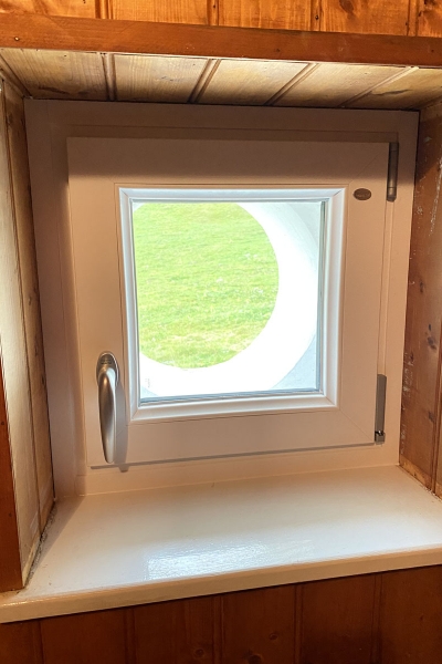 SERRAMENTI IN PVC in Valsesia ad Alpe di Mera