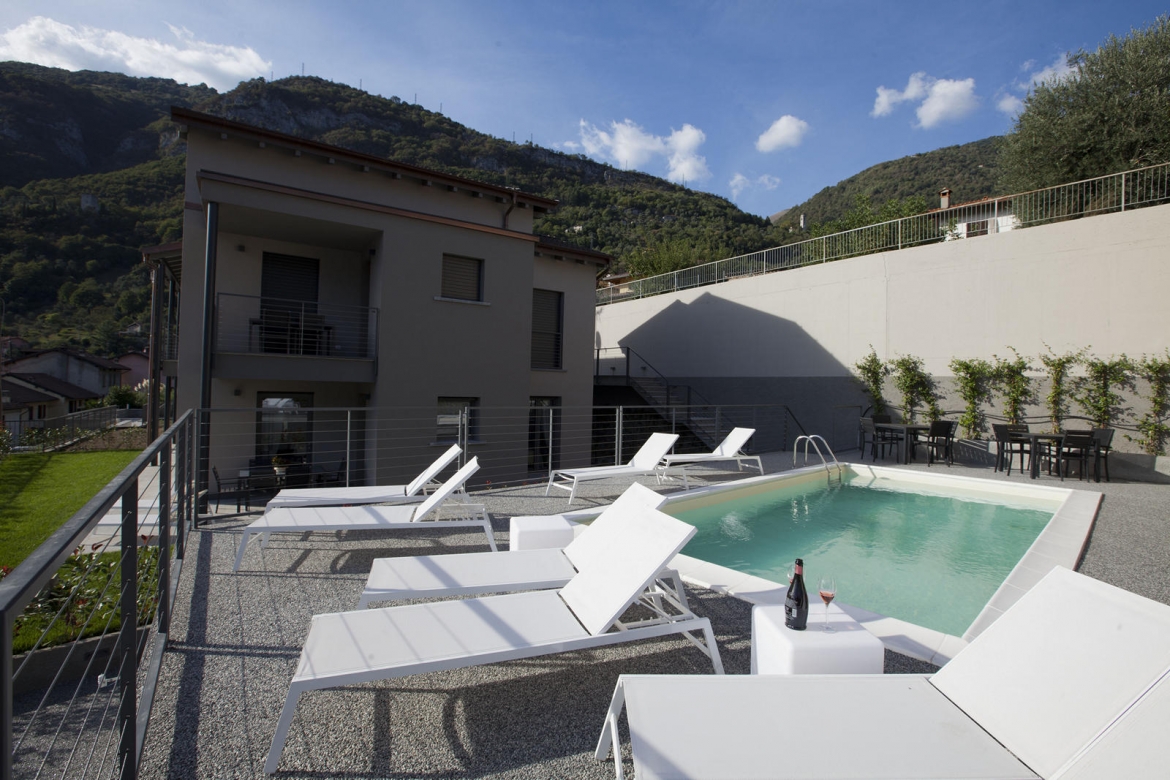 NURITH Windows at Residence Comacina - Ossuccio (Como-Italy)